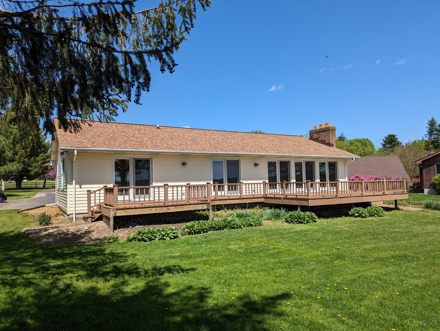 Image for 100+/- FT ON BUSH RIVER 4 BR, 2.5 BA RANCHER;  MULTI-SLIP 180+/- FT PIER W/ WATER & ELECTRIC; ATT. 2-CAR GARAGE / 0.9+/- ACRE LOT W/ CONTENT