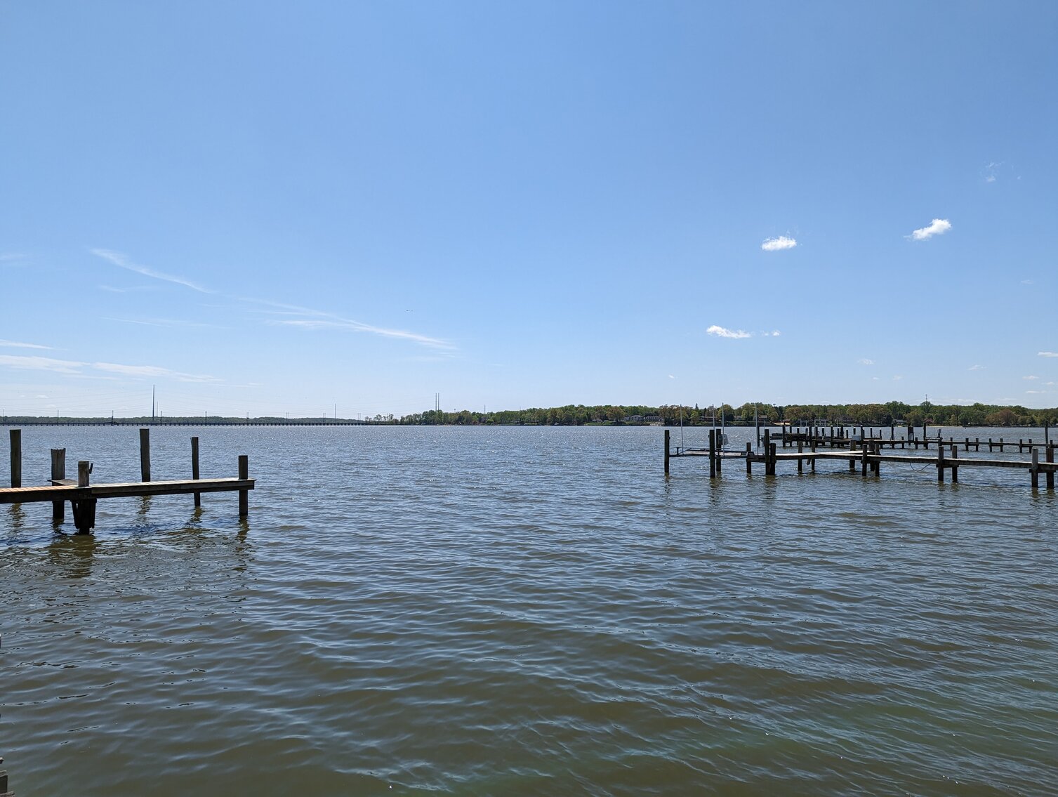 Image for 100+/- FT ON BUSH RIVER 4 BR, 2.5 BA RANCHER;  MULTI-SLIP 180+/- FT PIER W/ WATER & ELECTRIC; ATT. 2-CAR GARAGE / 0.9+/- ACRE LOT W/ CONTENT