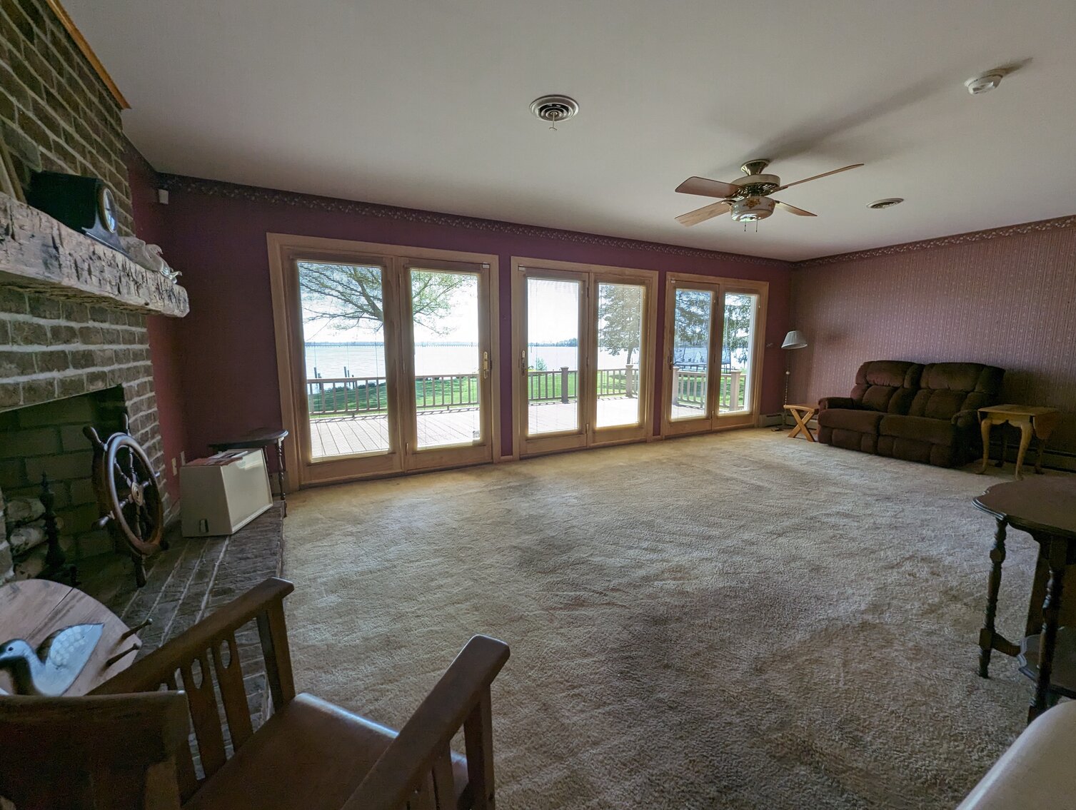 Image for 100+/- FT ON BUSH RIVER 4 BR, 2.5 BA RANCHER;  MULTI-SLIP 180+/- FT PIER W/ WATER & ELECTRIC; ATT. 2-CAR GARAGE / 0.9+/- ACRE LOT W/ CONTENT