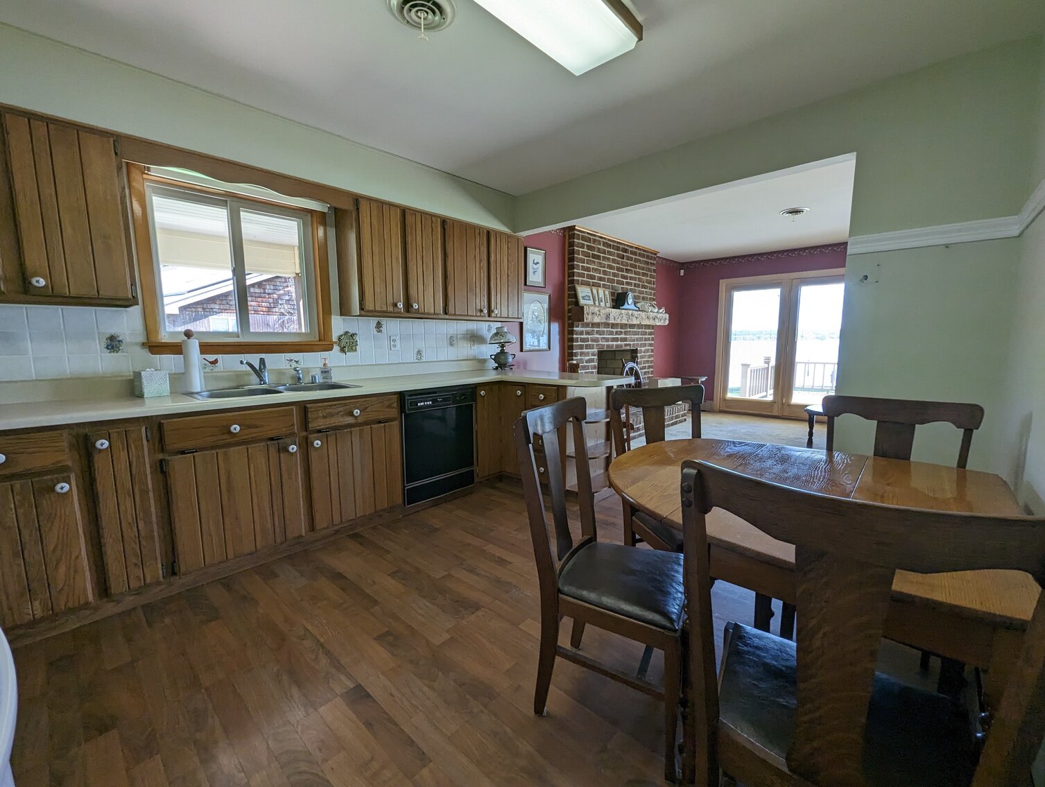 Image for 100+/- FT ON BUSH RIVER 4 BR, 2.5 BA RANCHER;  MULTI-SLIP 180+/- FT PIER W/ WATER & ELECTRIC; ATT. 2-CAR GARAGE / 0.9+/- ACRE LOT W/ CONTENT