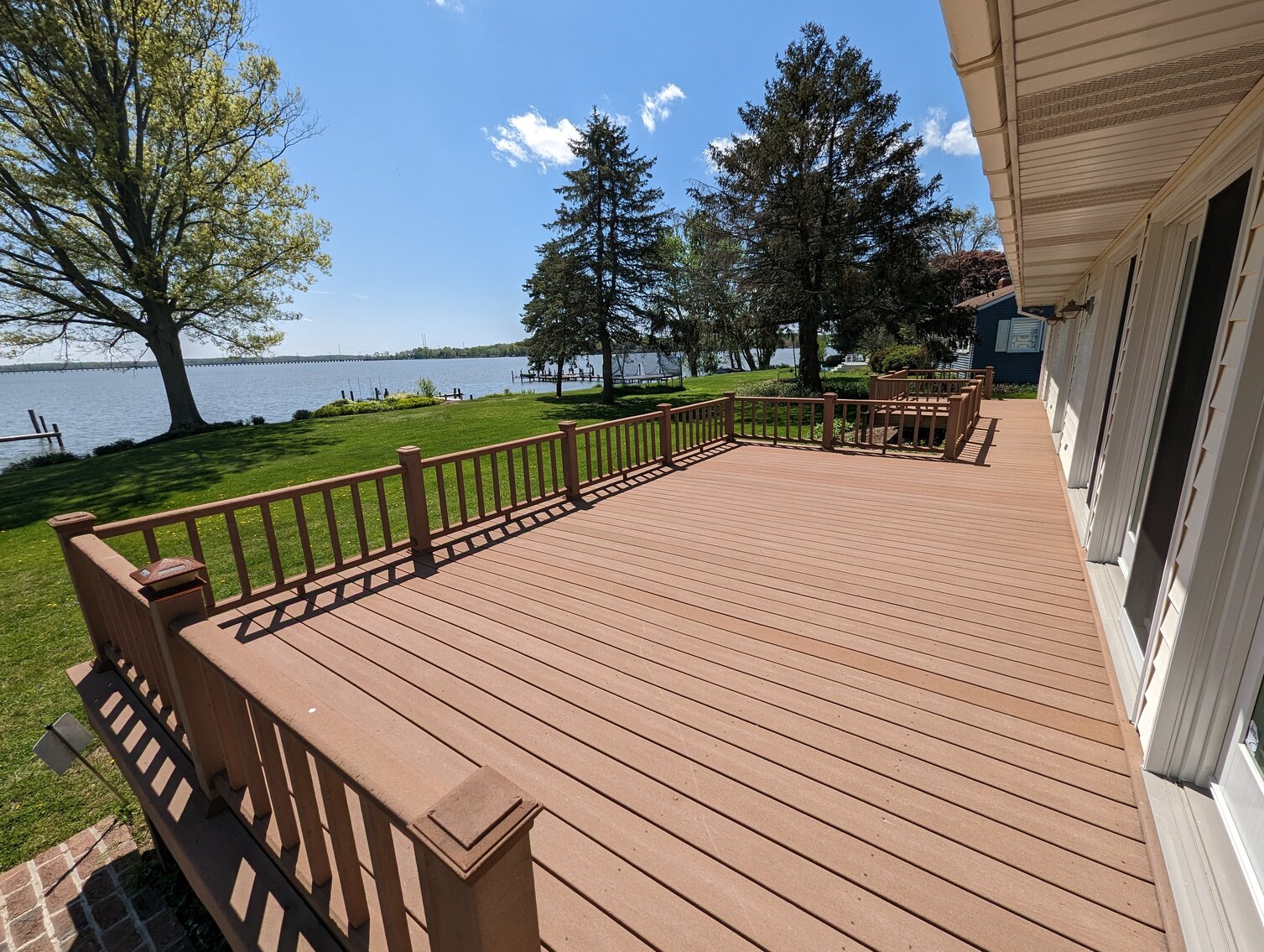 Image for 100+/- FT ON BUSH RIVER 4 BR, 2.5 BA RANCHER;  MULTI-SLIP 180+/- FT PIER W/ WATER & ELECTRIC; ATT. 2-CAR GARAGE / 0.9+/- ACRE LOT W/ CONTENT