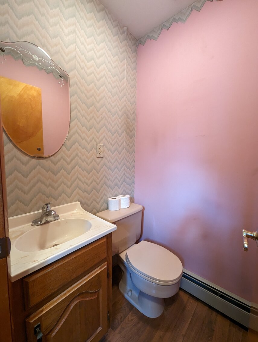 Image for 100+/- FT ON BUSH RIVER 4 BR, 2.5 BA RANCHER;  MULTI-SLIP 180+/- FT PIER W/ WATER & ELECTRIC; ATT. 2-CAR GARAGE / 0.9+/- ACRE LOT W/ CONTENT