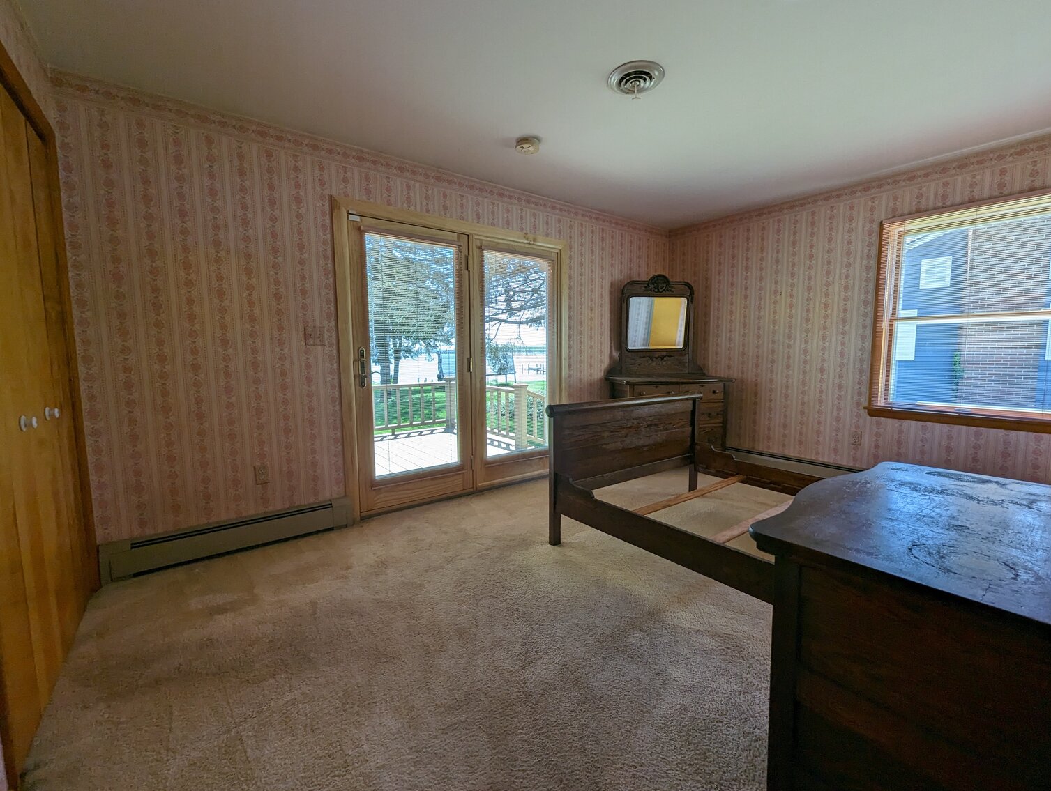 Image for 100+/- FT ON BUSH RIVER 4 BR, 2.5 BA RANCHER;  MULTI-SLIP 180+/- FT PIER W/ WATER & ELECTRIC; ATT. 2-CAR GARAGE / 0.9+/- ACRE LOT W/ CONTENT