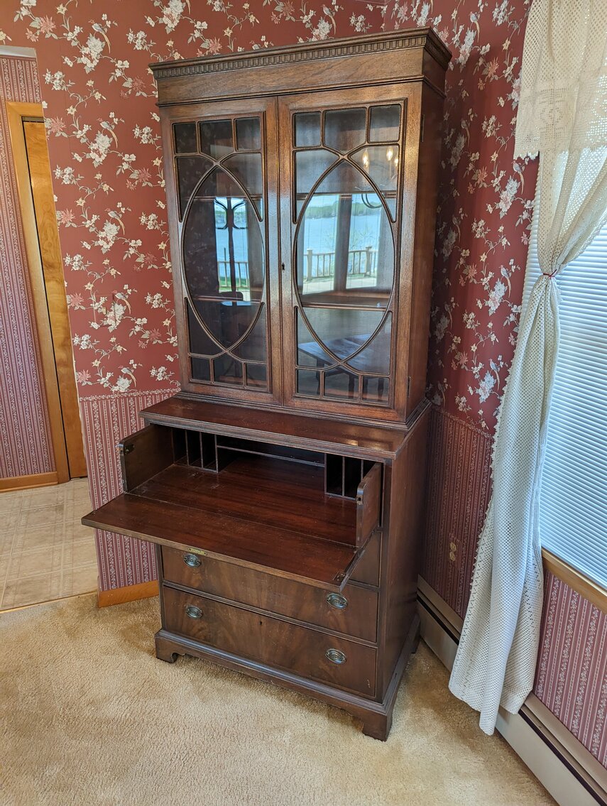 Image for 100+/- FT ON BUSH RIVER 4 BR, 2.5 BA RANCHER;  MULTI-SLIP 180+/- FT PIER W/ WATER & ELECTRIC; ATT. 2-CAR GARAGE / 0.9+/- ACRE LOT W/ CONTENT