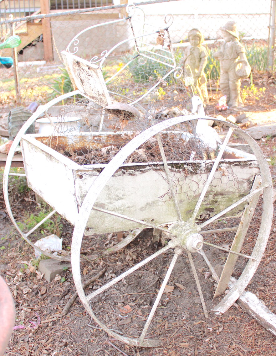 Image for ESTATE AUCTION