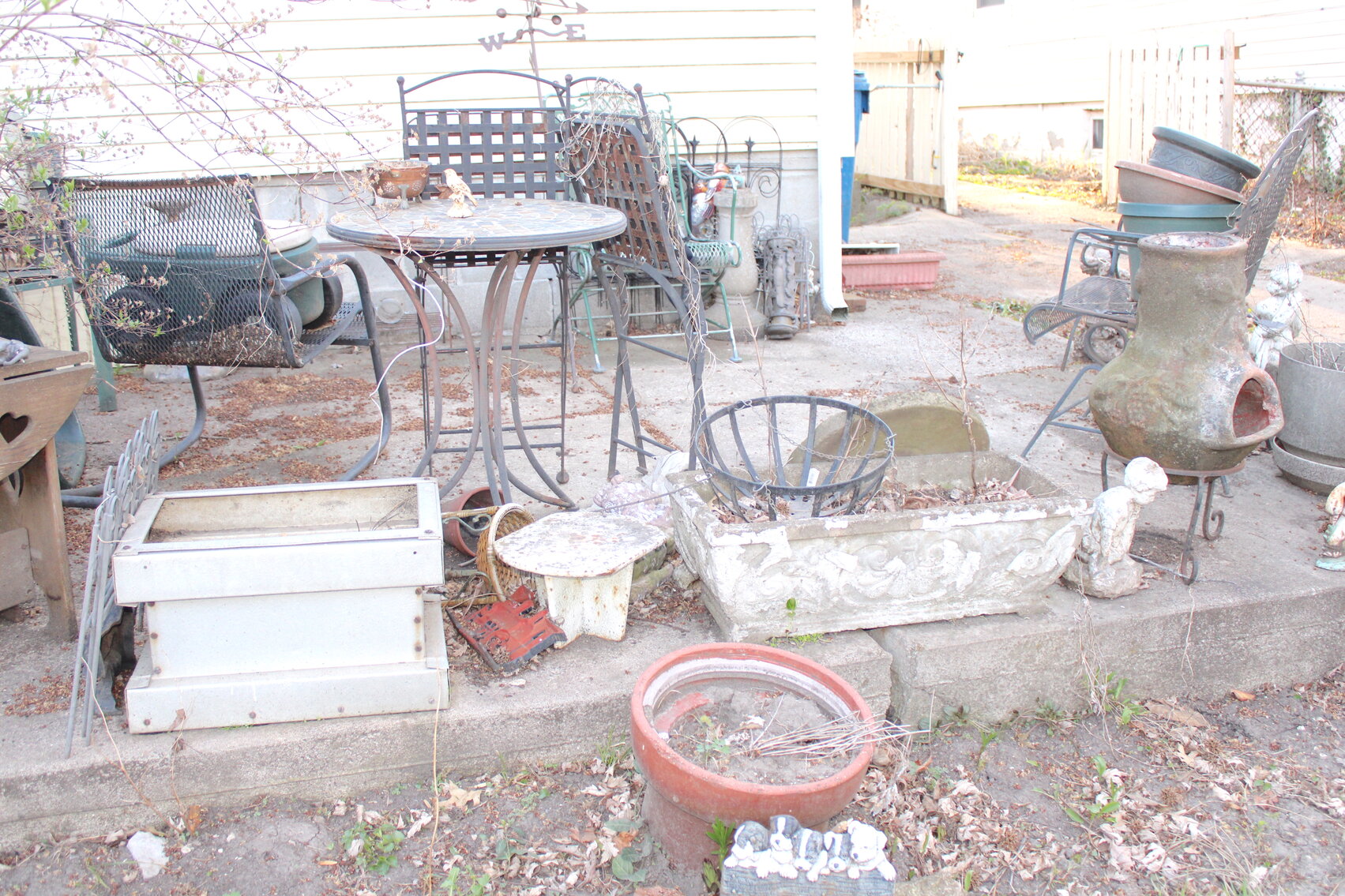 Image for ESTATE AUCTION