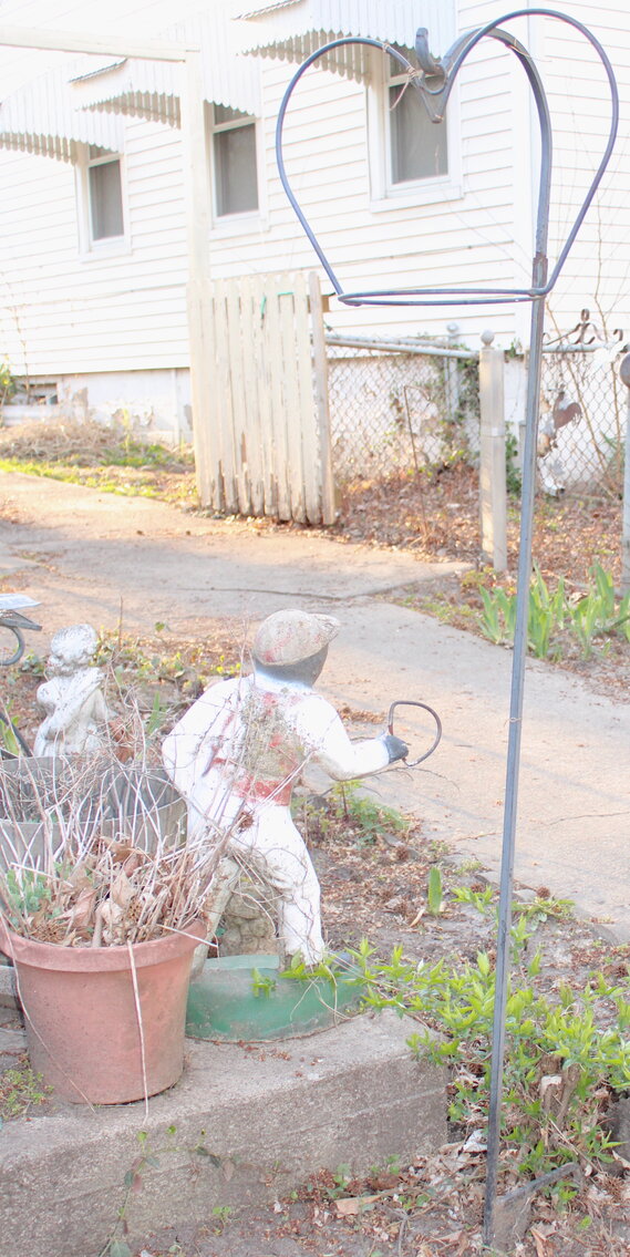 Image for ESTATE AUCTION