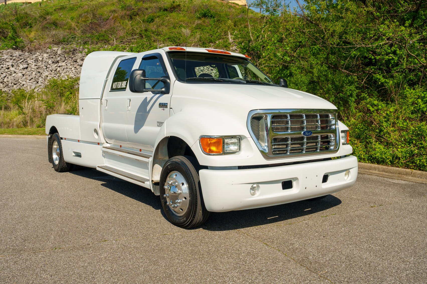 2001 FORD F650 | Bank Owned | Offered at No Reserve 