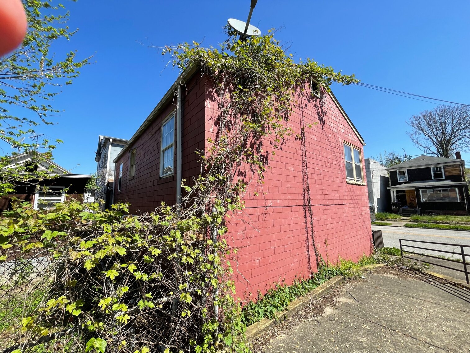 Image for SOLD $42,900 - 4 Bedroom home with Detached Apartment