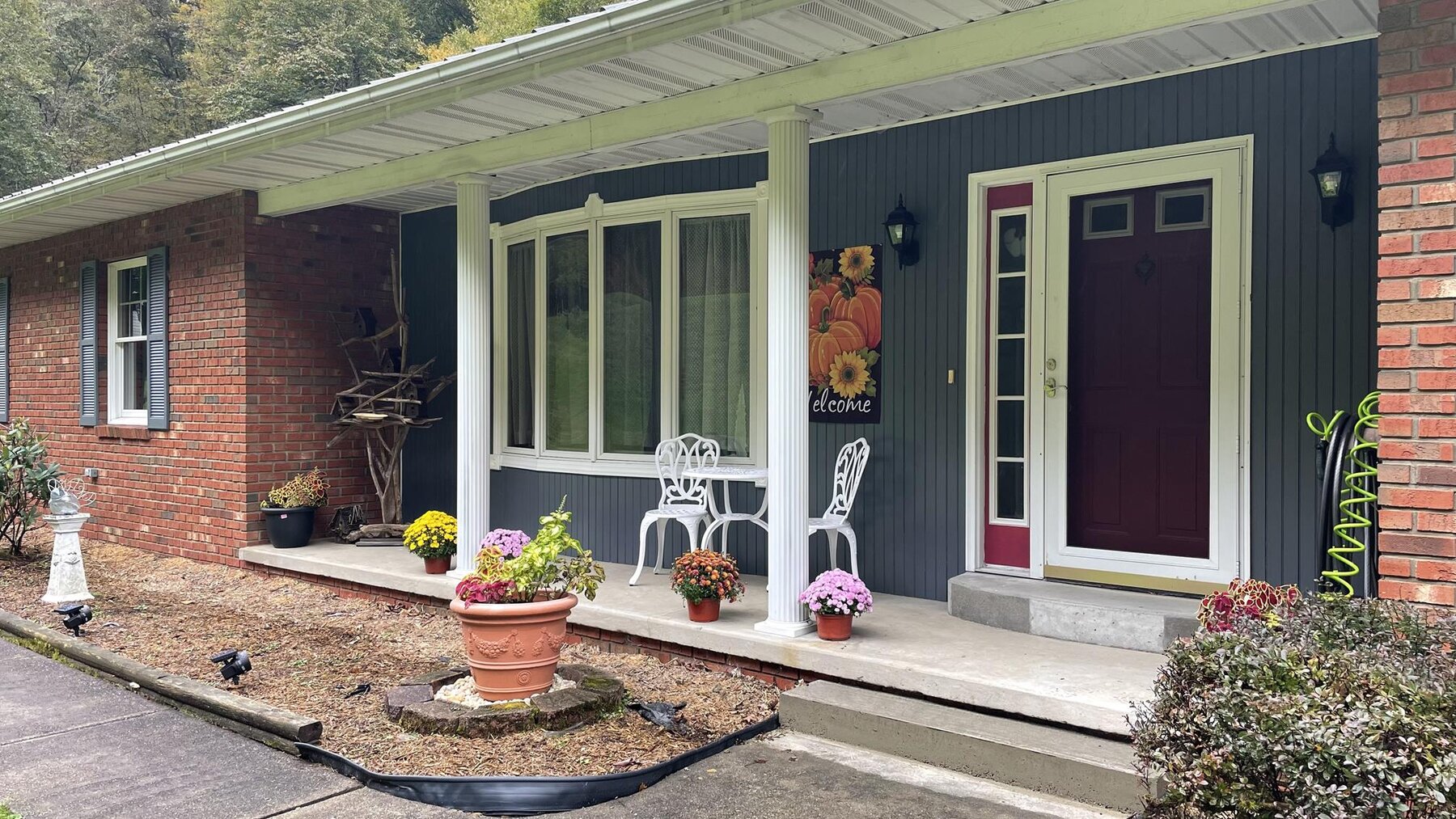 Image for SOLD $231,000 - Spacious 3 Bedroom on 1 Acre