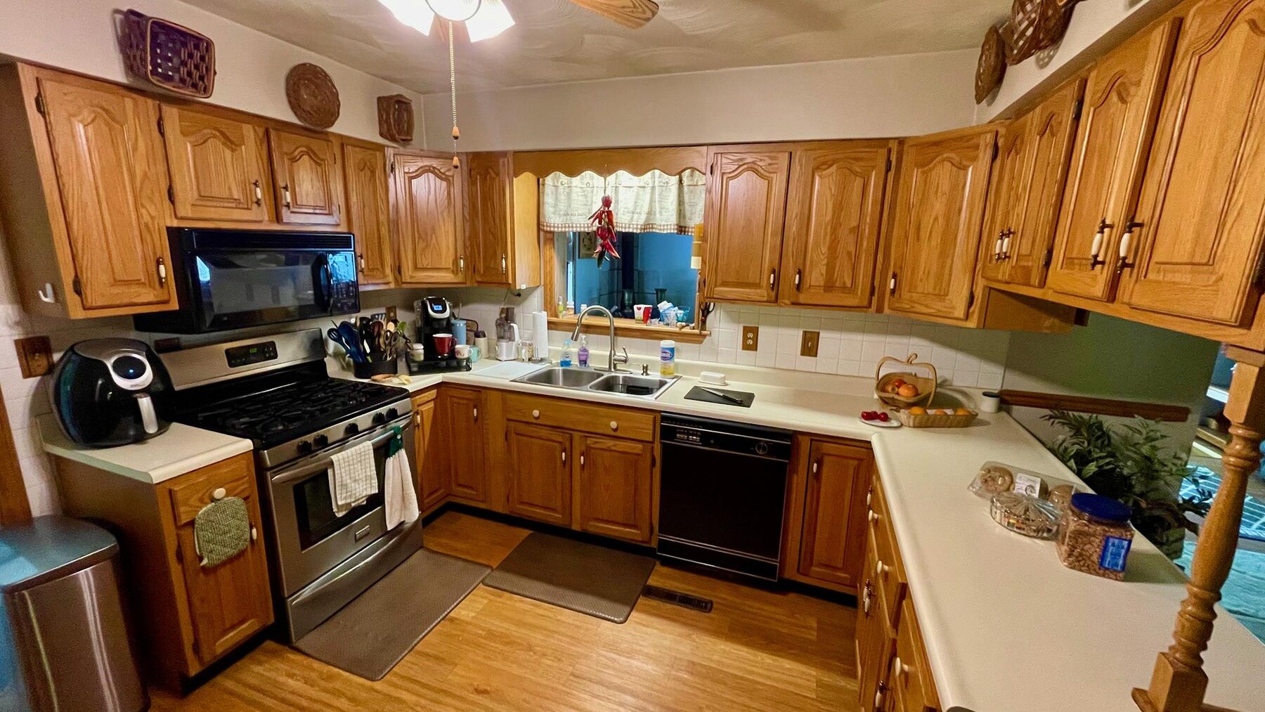 Image for SOLD $231,000 - Spacious 3 Bedroom on 1 Acre