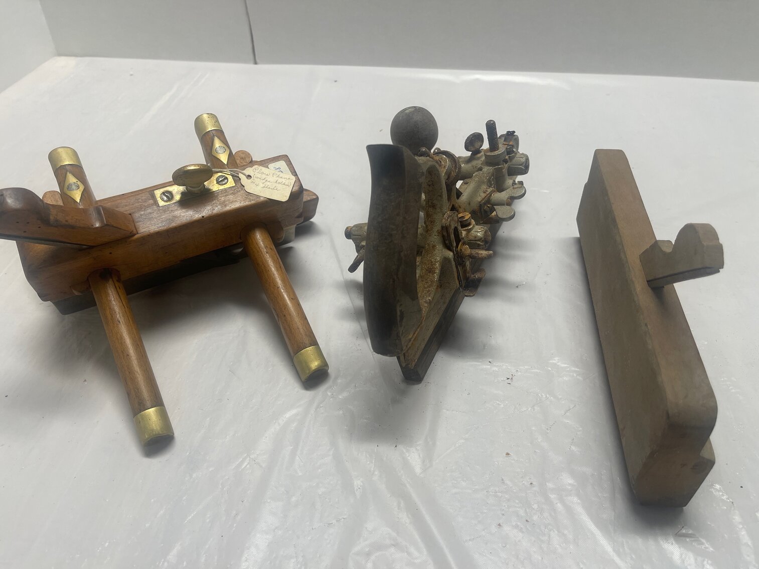 3 Planes - Wood, small cove, and metal