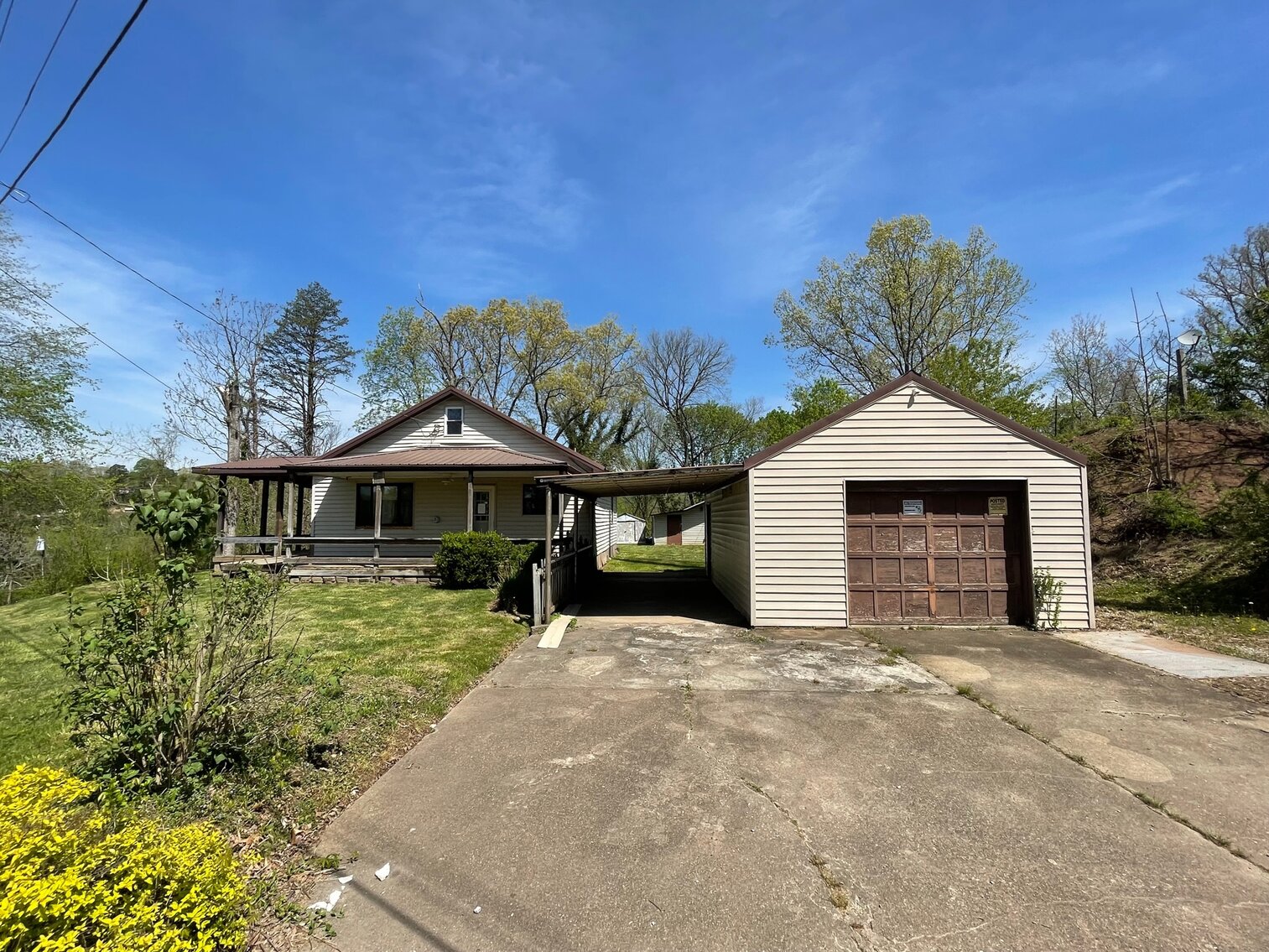 Image for SOLD $44,000 - 3 Bedroom with Garage, Barn, & Shop