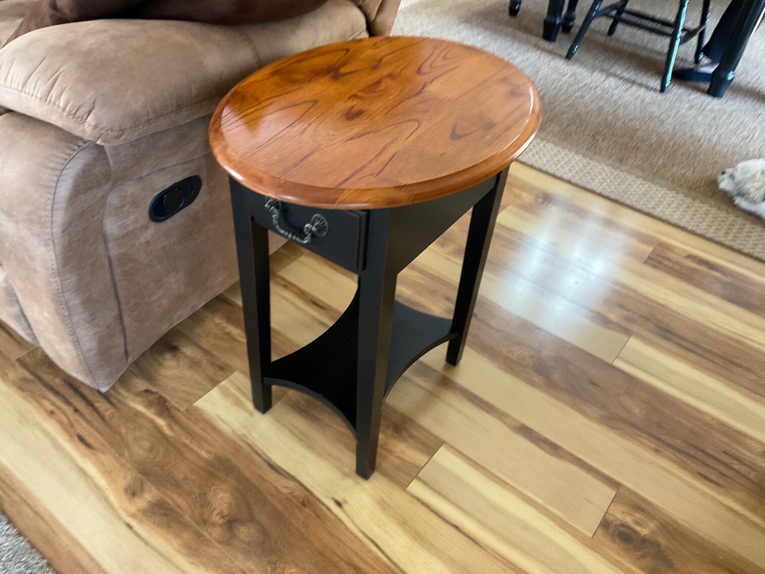 Beautiful oval table with drawer