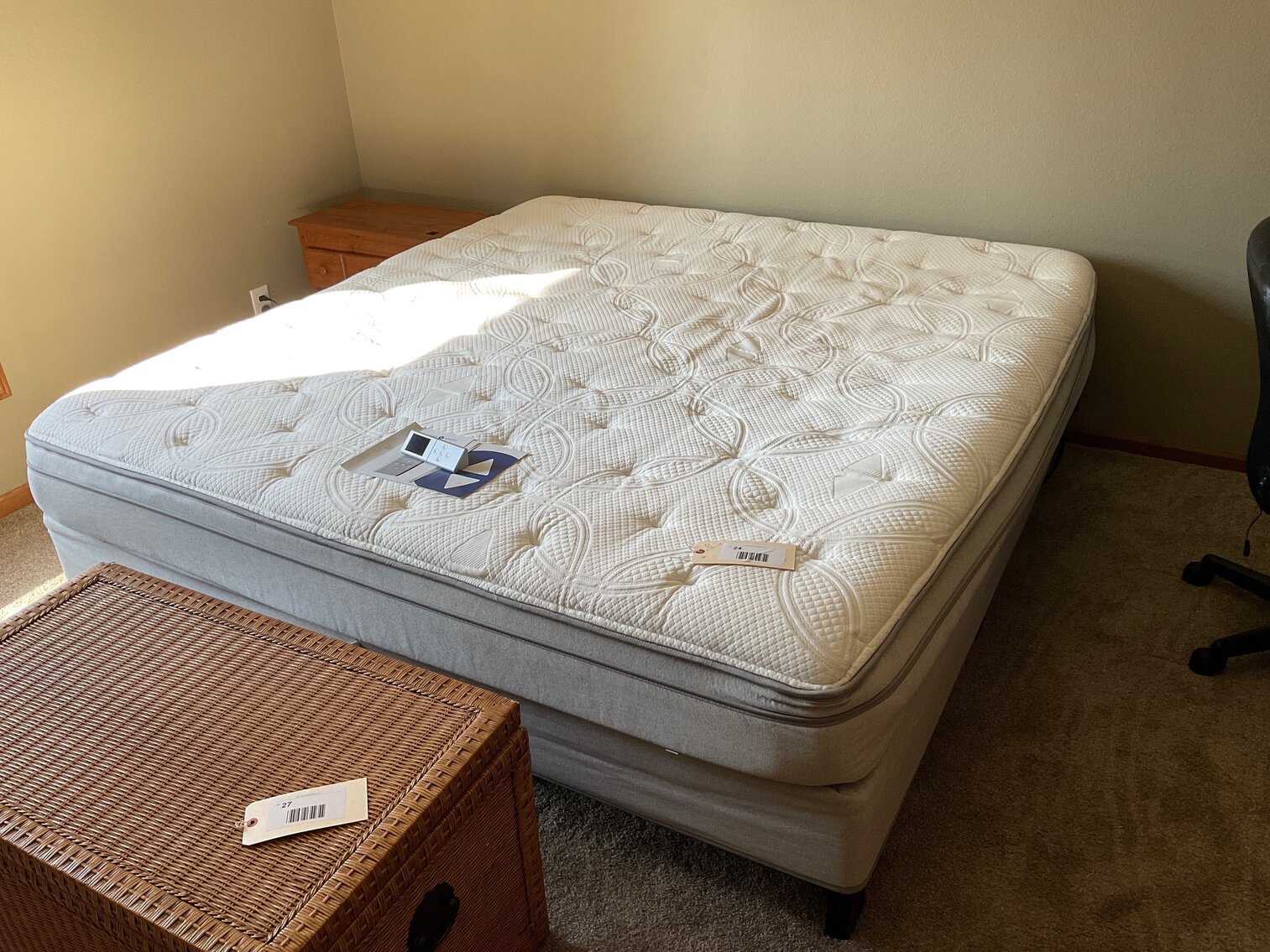 Like new Sleep Number king size bed and bedroom set, five pieces