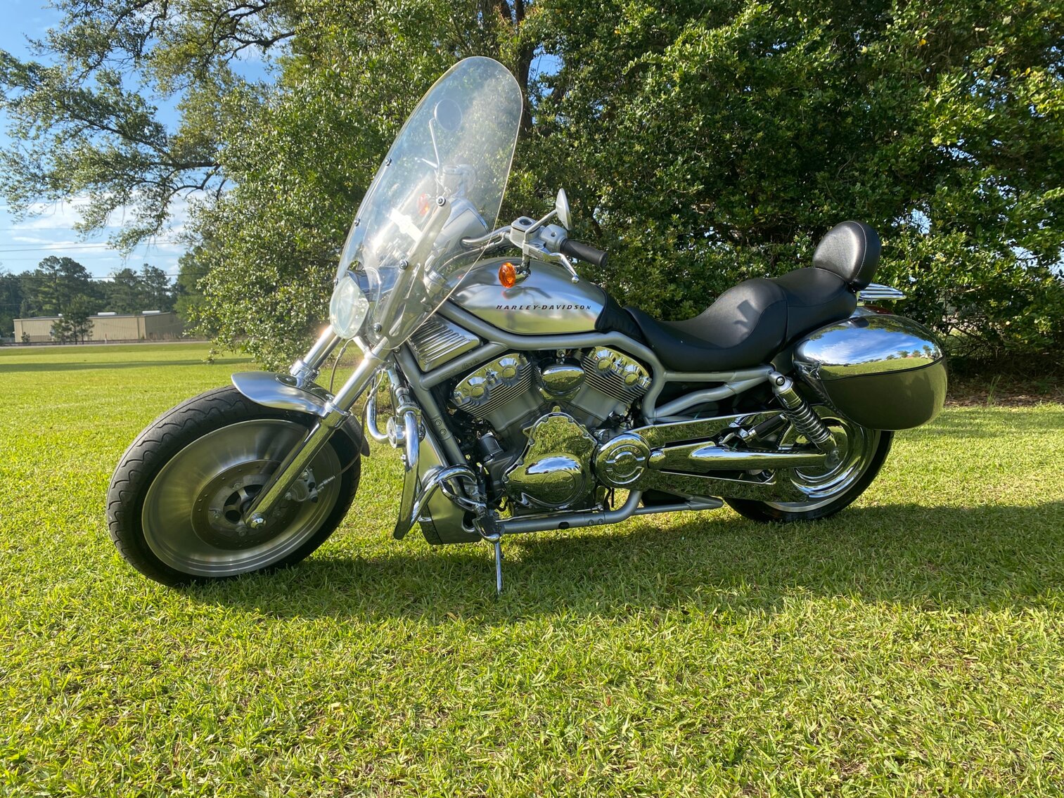 2002 HARLEY-DAVIDSON V-ROD | Bank Owned | Offered at No Reserve 