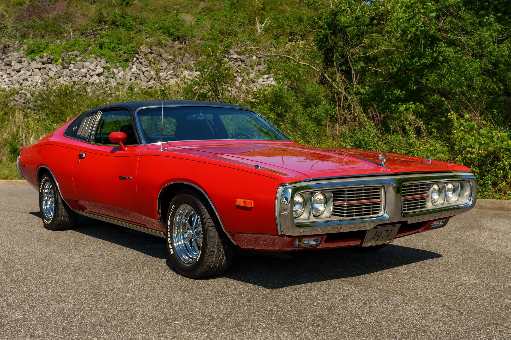 1974 DODGE CHARGER SE