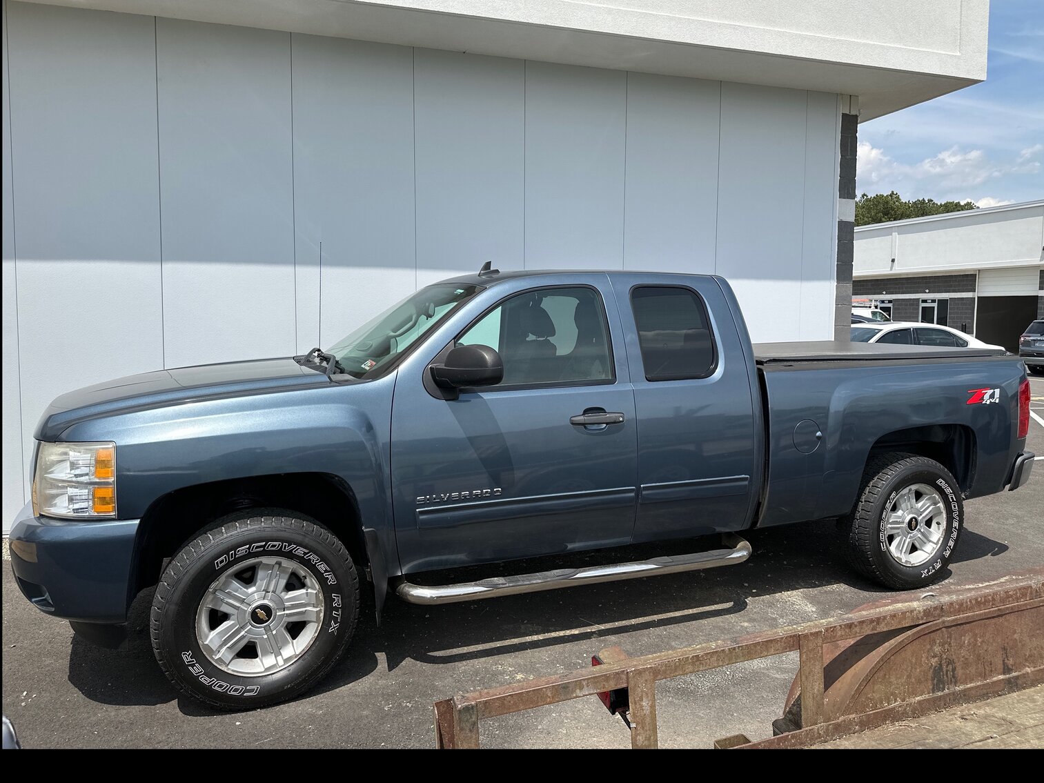 Image for Hanover Estate Auction Pine Ridge Road