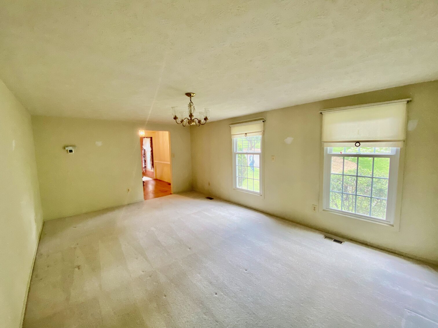 Image for 5 BR/2.5 BA Home w/Basement & Excellent Location in Fairfax County!!--SELLING to the HIGHEST BIDDER!!