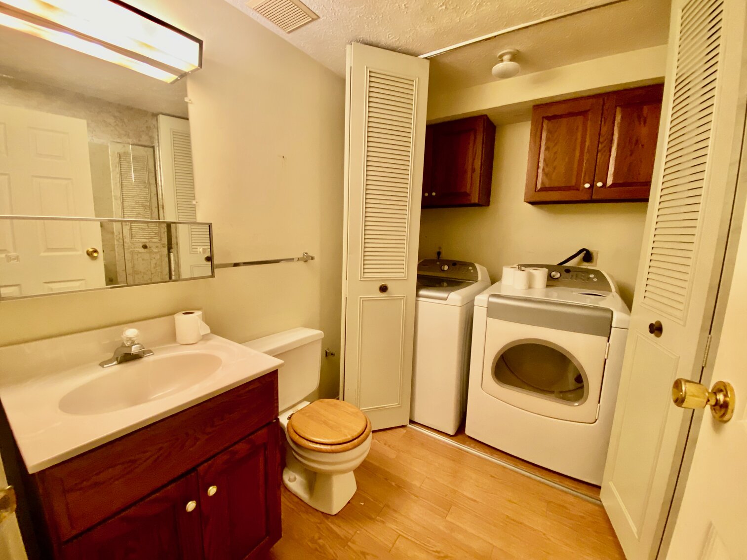 Image for 5 BR/2.5 BA Home w/Basement & Excellent Location in Fairfax County!!--SELLING to the HIGHEST BIDDER!!