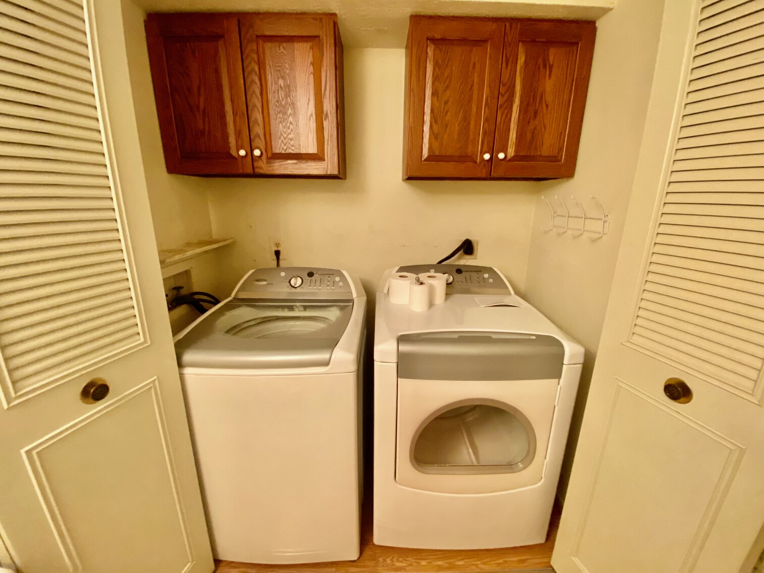 Image for 5 BR/2.5 BA Home w/Basement & Excellent Location in Fairfax County!!--SELLING to the HIGHEST BIDDER!!