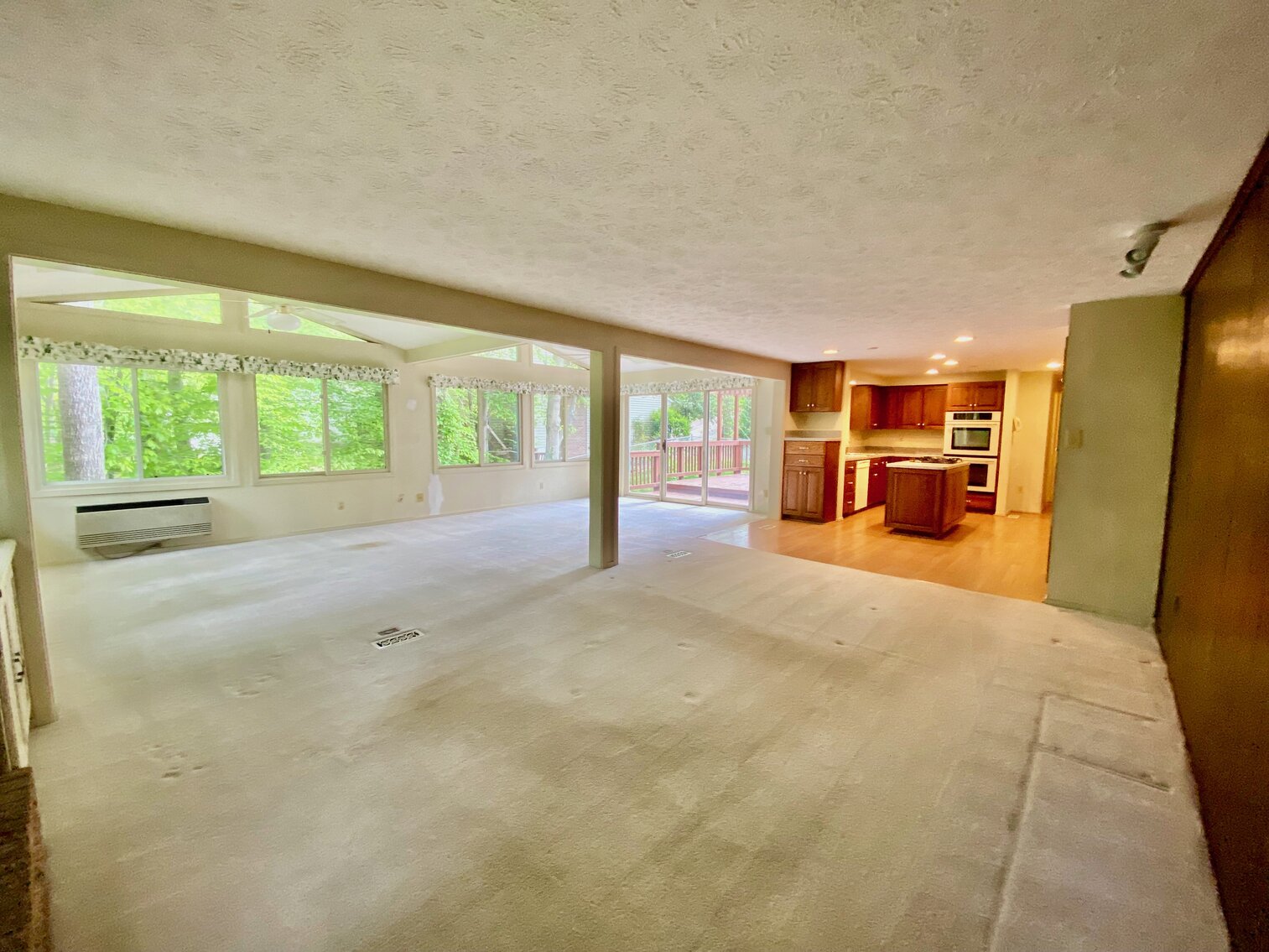 Image for 5 BR/2.5 BA Home w/Basement & Excellent Location in Fairfax County!!--SELLING to the HIGHEST BIDDER!!