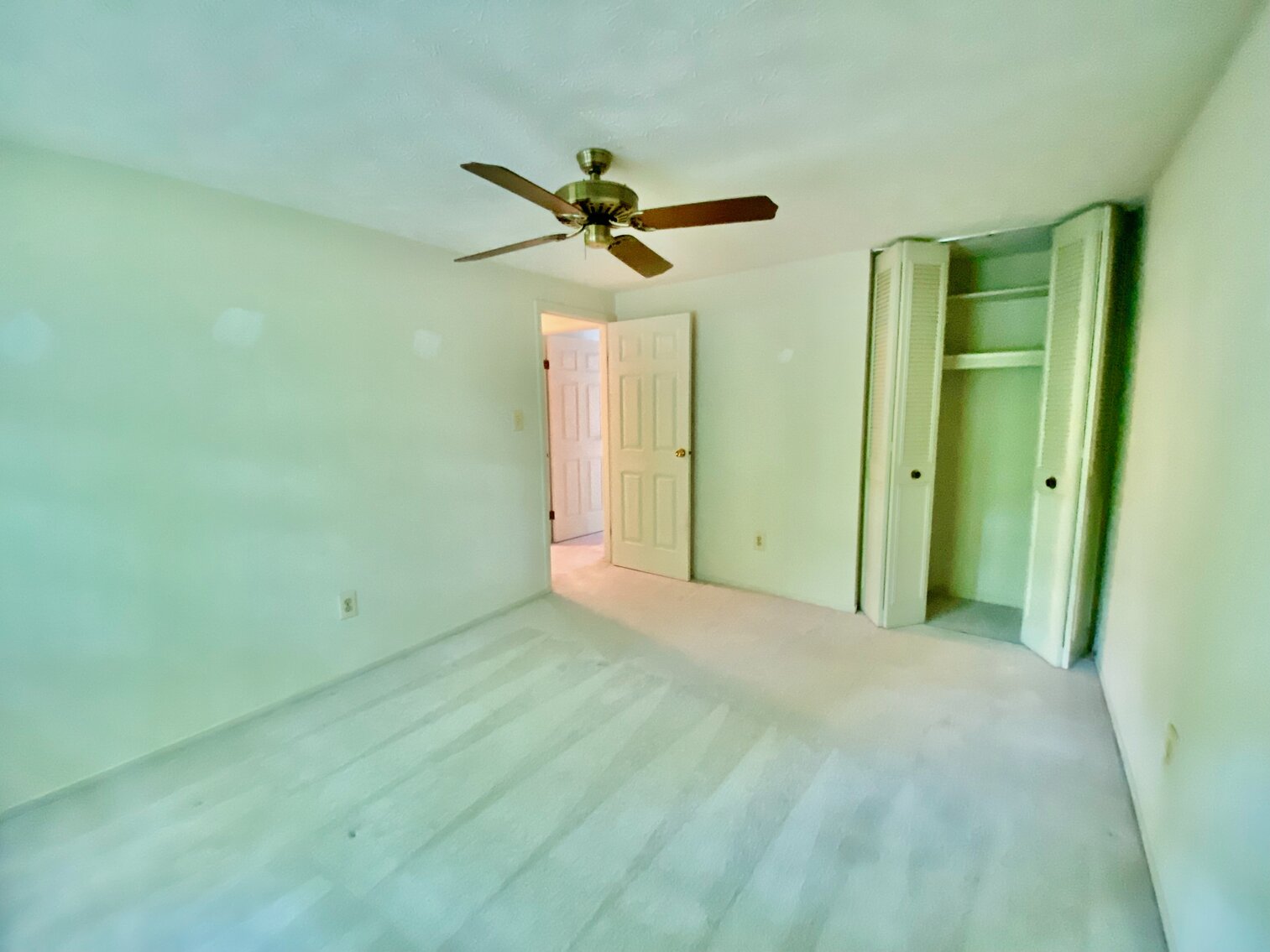 Image for 5 BR/2.5 BA Home w/Basement & Excellent Location in Fairfax County!!--SELLING to the HIGHEST BIDDER!!