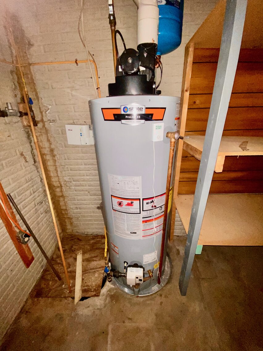 Image for 5 BR/2.5 BA Home w/Basement & Excellent Location in Fairfax County!!--SELLING to the HIGHEST BIDDER!!