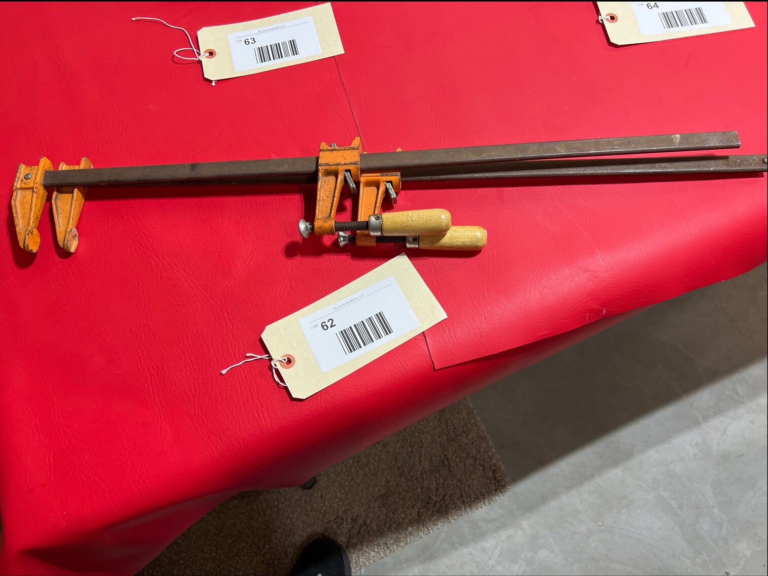 2 bar clamps 