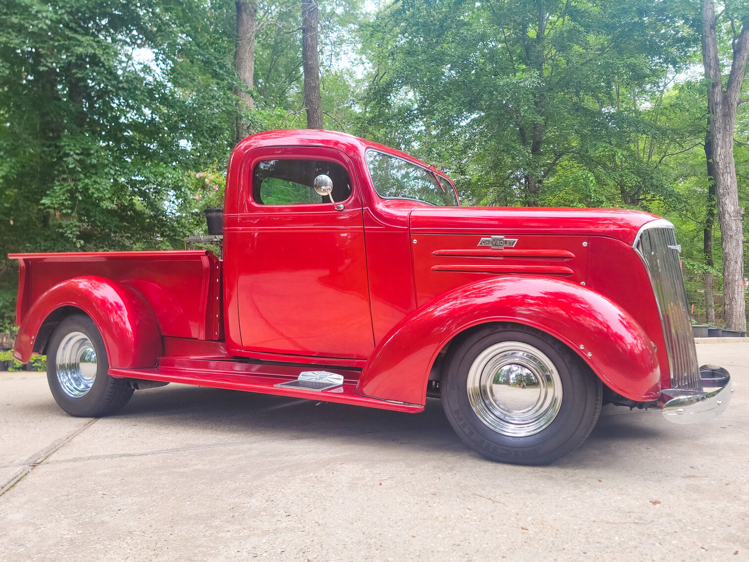 1937 CHEVROLET 3100 RESTOMOD TRUCK