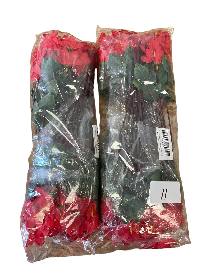 2 Packs of Artificial Flowers 