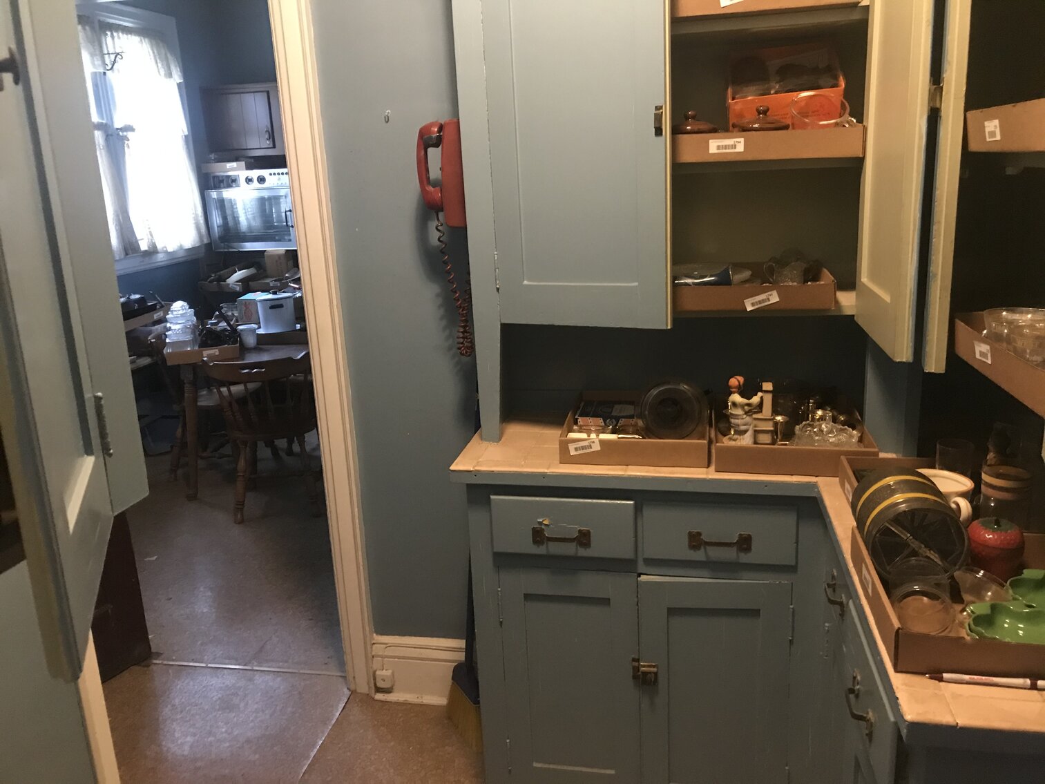 Image for SOLD $74,250 - Spacious 5 Bedroom in Charleston Selling to the Highest Bidder