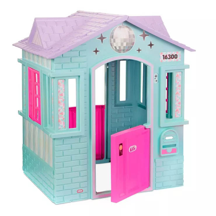 Little Tikes L.O.L. Surprise! Small Winter Disco Cottage Playhouse
