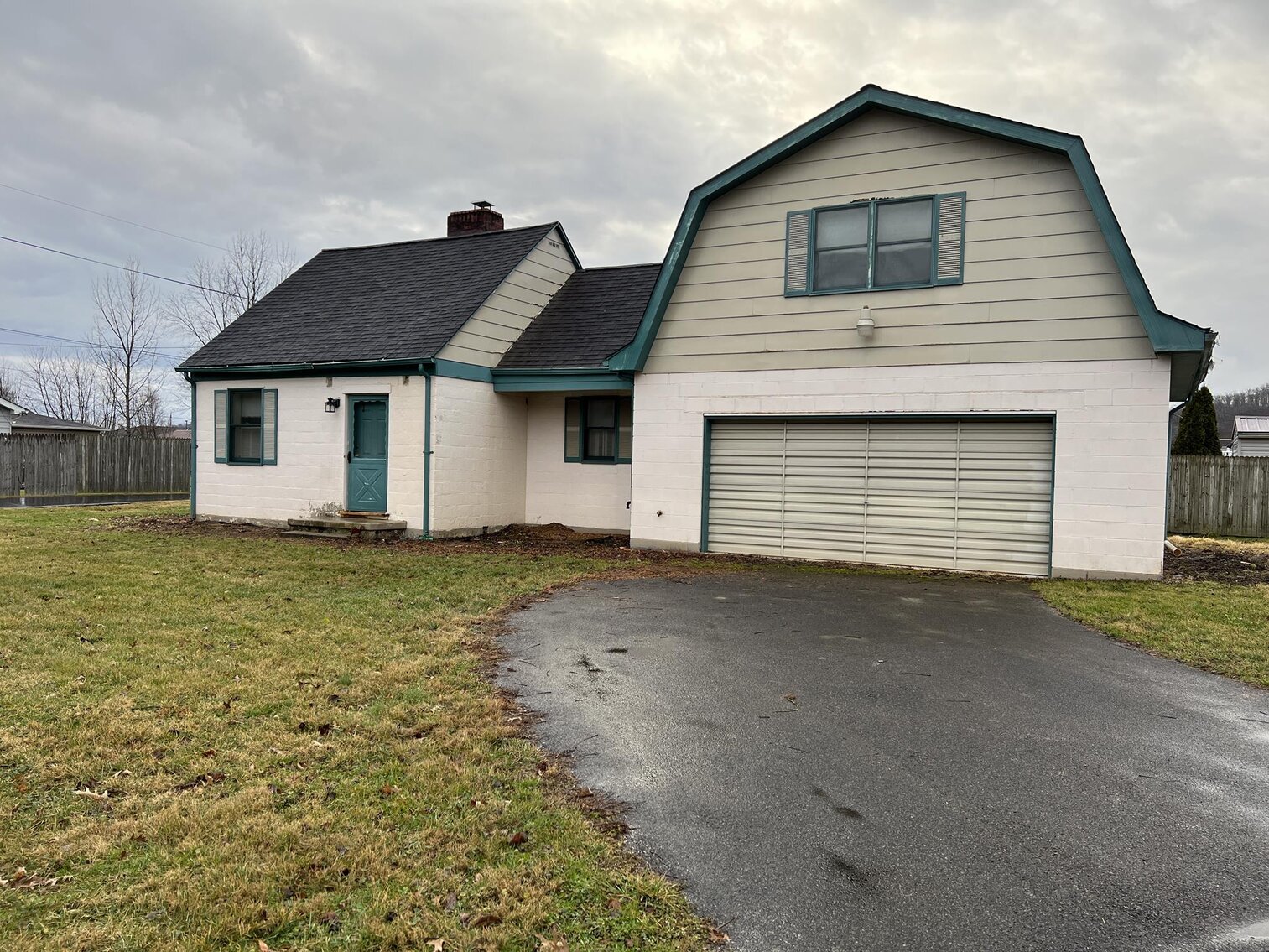 Image for SOLD $47,300 - 3 Bedroom in a Great Neighborhood Selling to the Highest Bidder