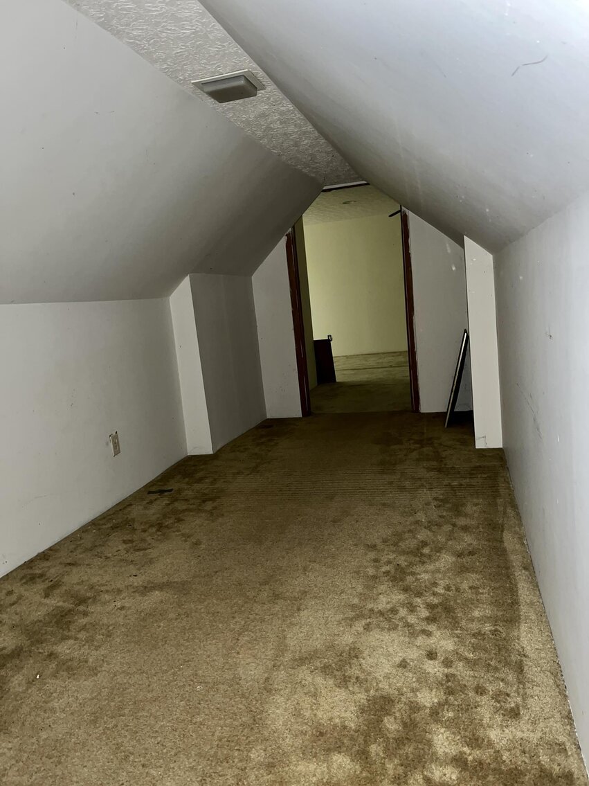 Image for SOLD $47,300 - 3 Bedroom in a Great Neighborhood Selling to the Highest Bidder