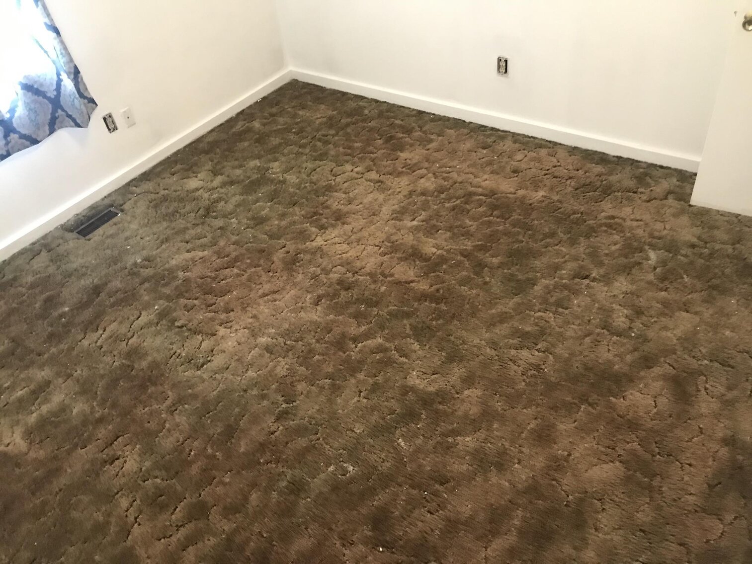 Image for SOLD $118,250 - 4 Bedroom Log Home in Eleanor