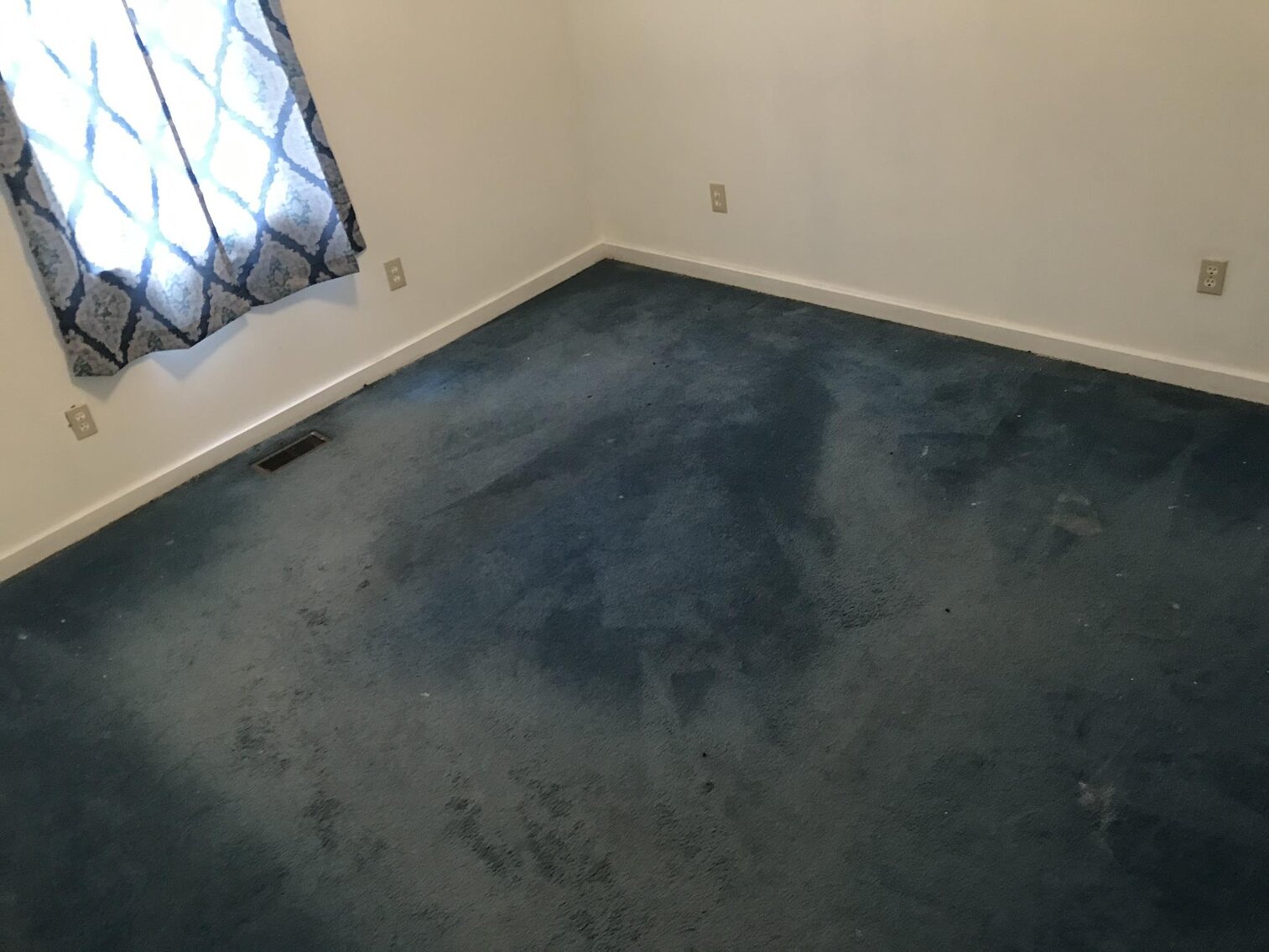 Image for SOLD $118,250 - 4 Bedroom Log Home in Eleanor