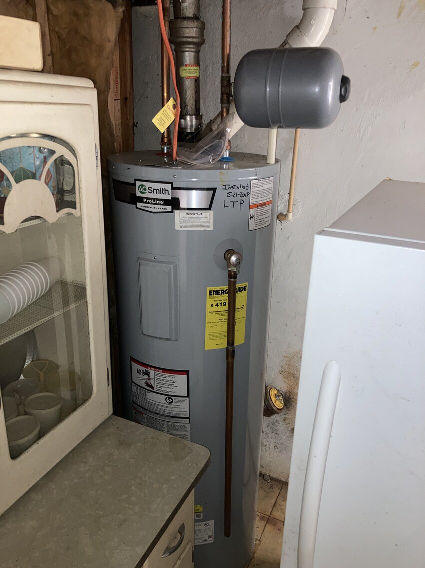 Image for 5 BR, 3 BA HOME ON 2 PARCELS W/ 2 CAR ATTACHED GARAGE & 2 PORCHES; PERSONAL PROPERTY TO BE SOLD IN LARGE LOTS