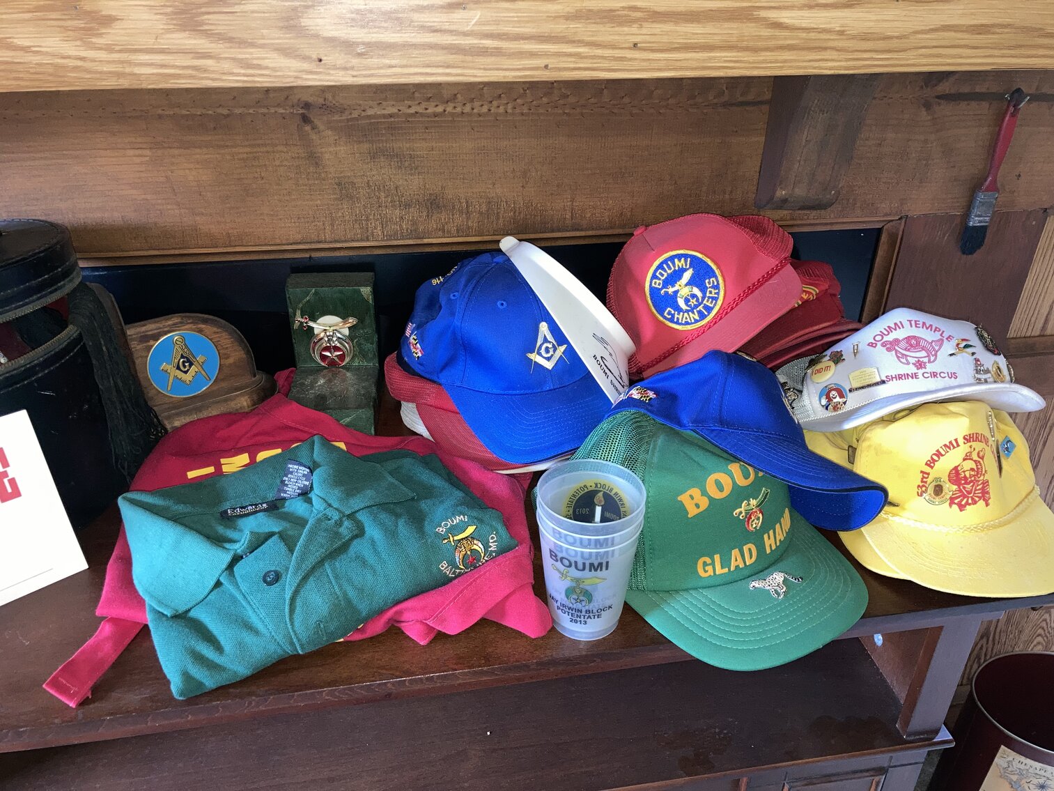 Image for 5 BR, 3 BA HOME ON 2 PARCELS W/ 2 CAR ATTACHED GARAGE & 2 PORCHES; PERSONAL PROPERTY TO BE SOLD IN LARGE LOTS