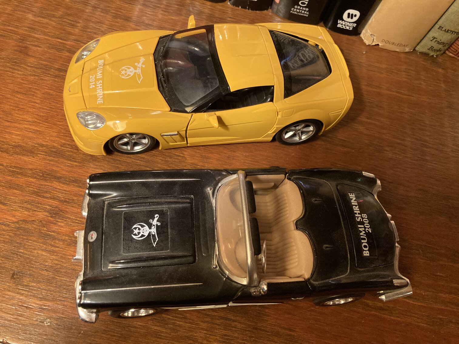 Image for 5 BR, 3 BA HOME ON 2 PARCELS W/ 2 CAR ATTACHED GARAGE & 2 PORCHES; PERSONAL PROPERTY TO BE SOLD IN LARGE LOTS