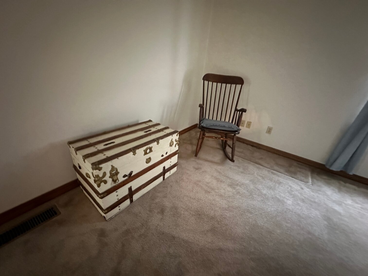 Image for PUBLIC AUCTION MONDAY, MAY 22, 10:00 A.M.