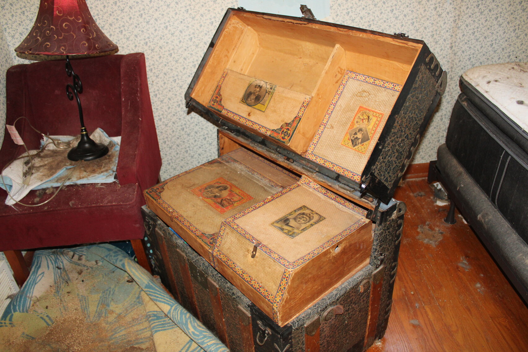 Image for EMERGENCY LAST MINUTE ESTATE AUCTION