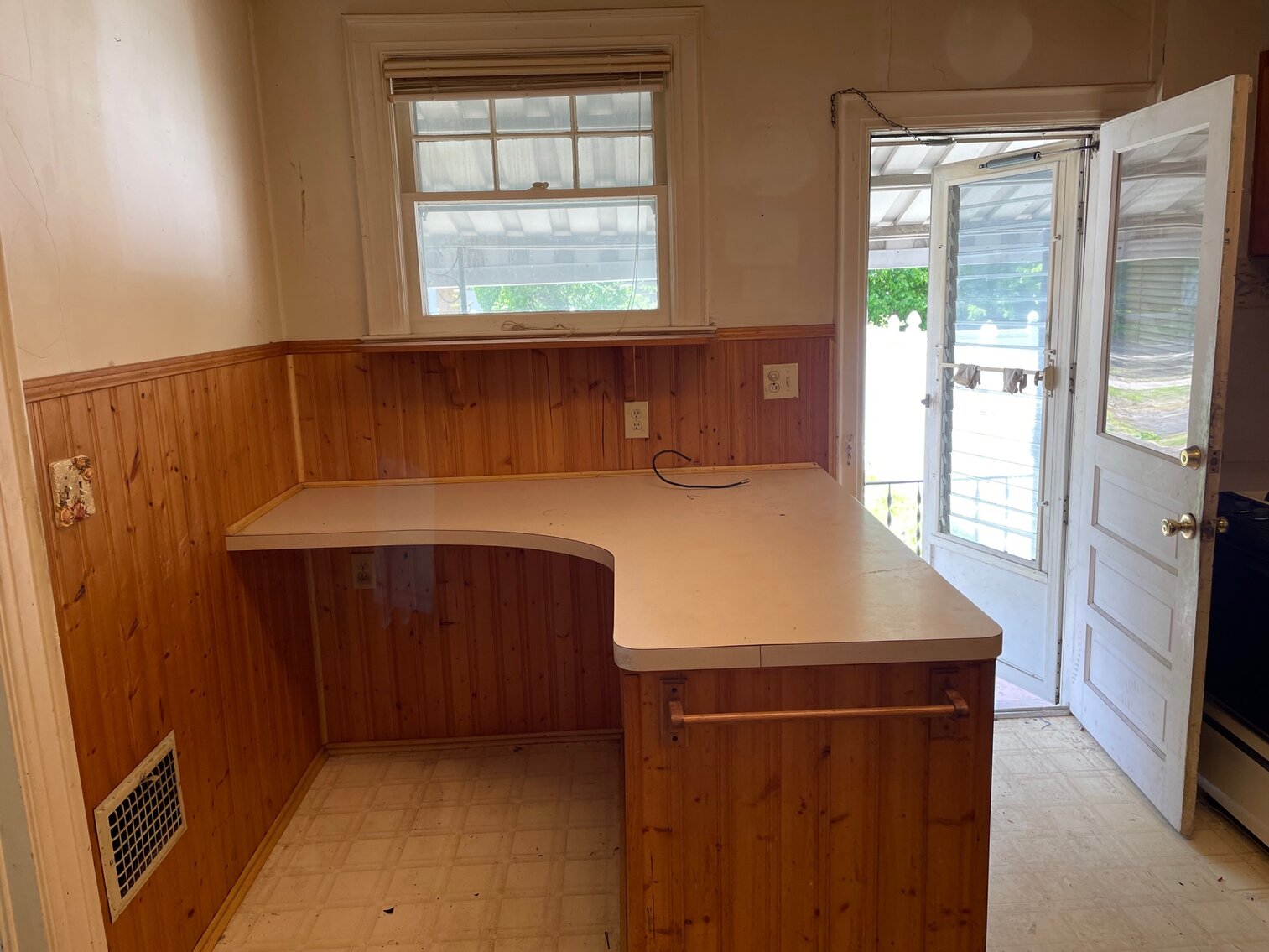 Image for SOLD $38,500 - 3 Bedroom Cottage Style Home