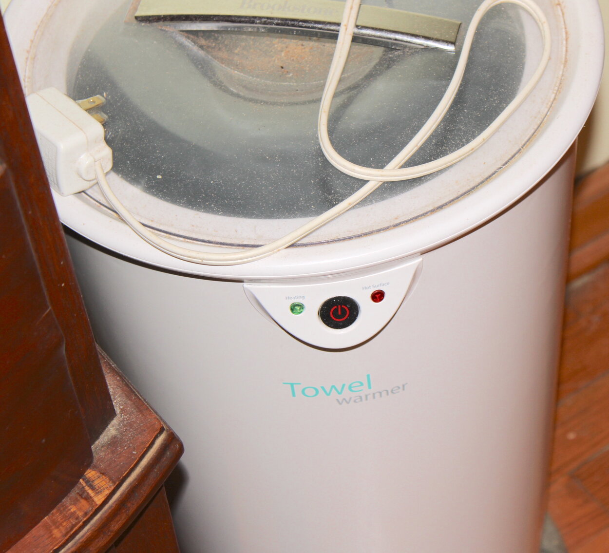 Image for VINTAGE TIME CAPSULE LIVING ESTATE AUCTION