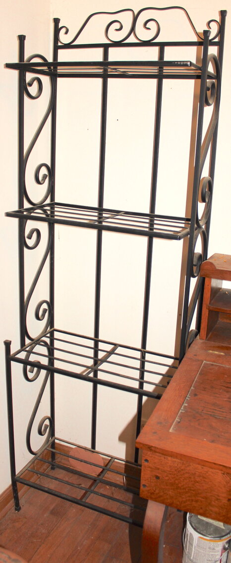 Image for VINTAGE TIME CAPSULE LIVING ESTATE AUCTION