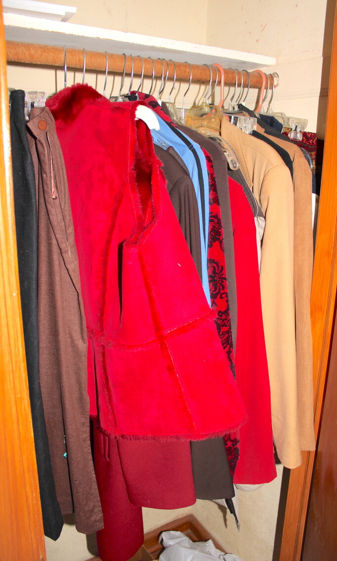 Image for VINTAGE TIME CAPSULE LIVING ESTATE AUCTION