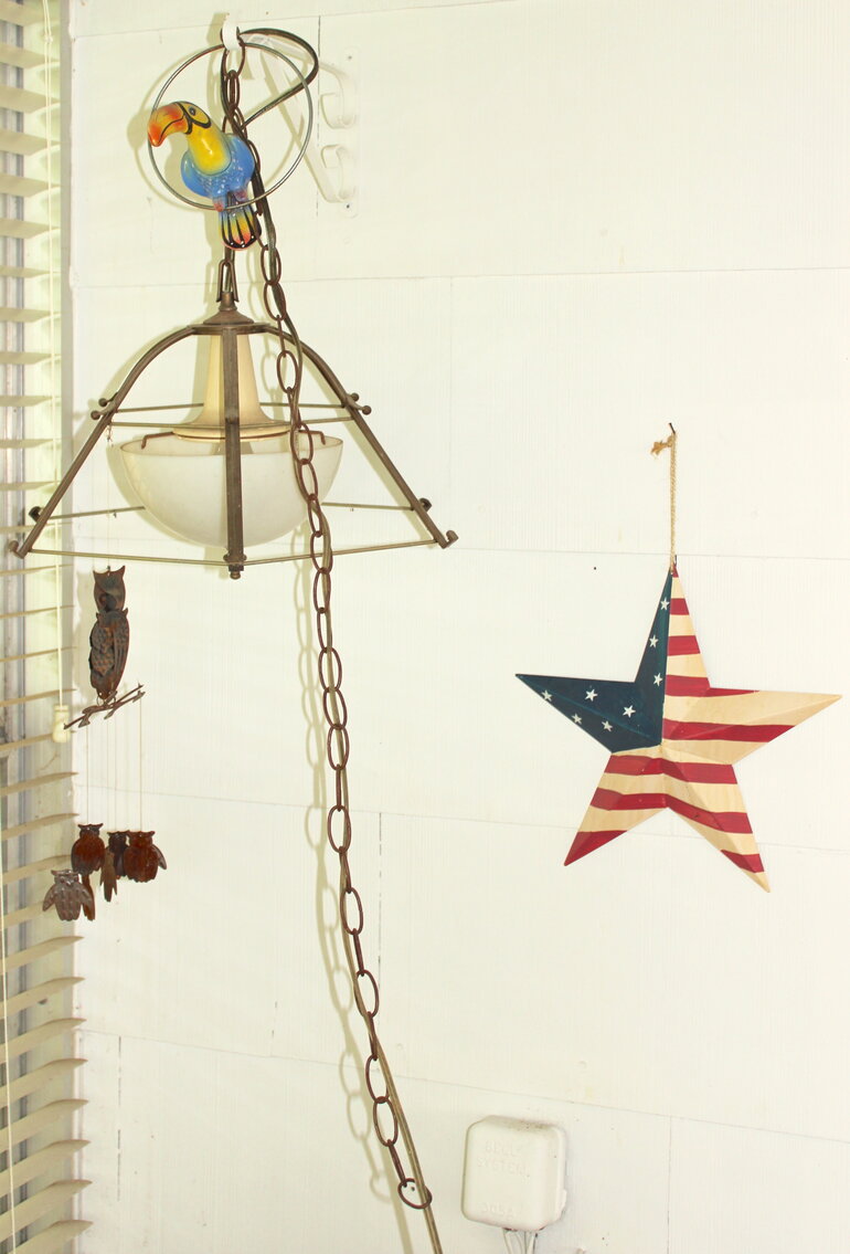 Image for VINTAGE TIME CAPSULE LIVING ESTATE AUCTION