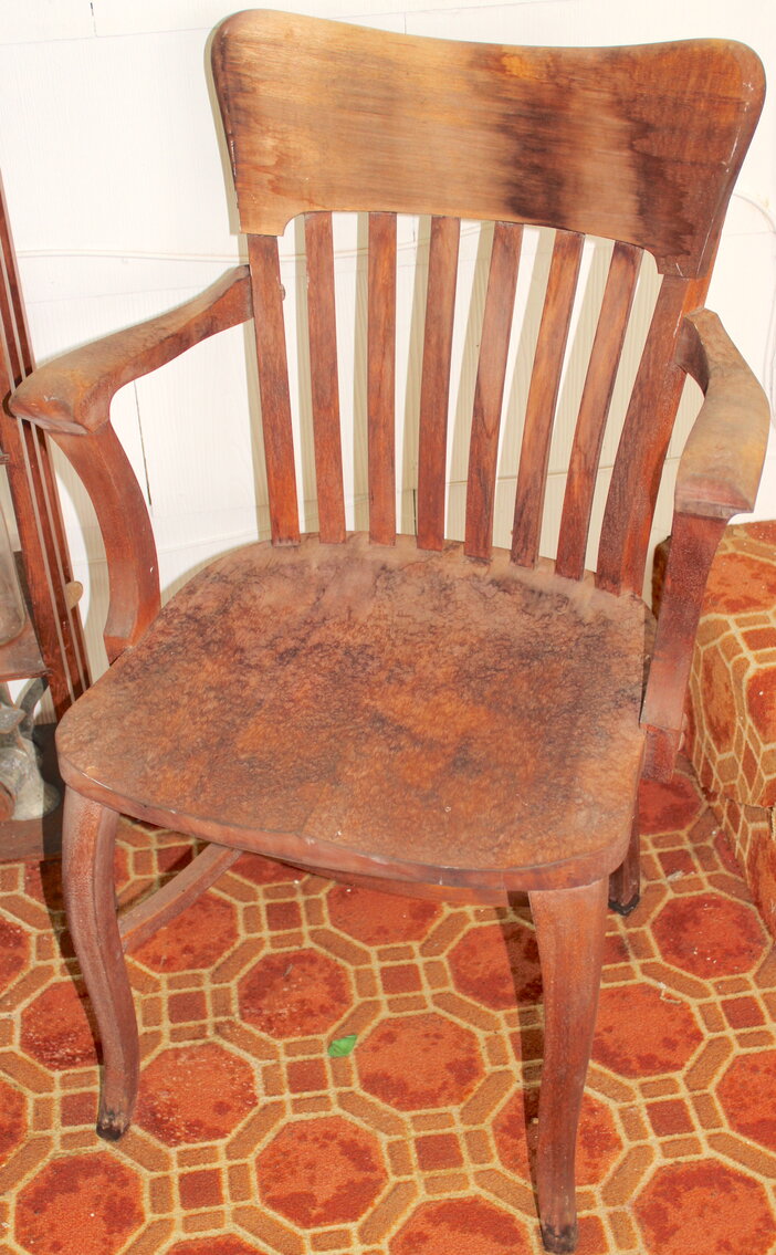 Image for VINTAGE TIME CAPSULE LIVING ESTATE AUCTION