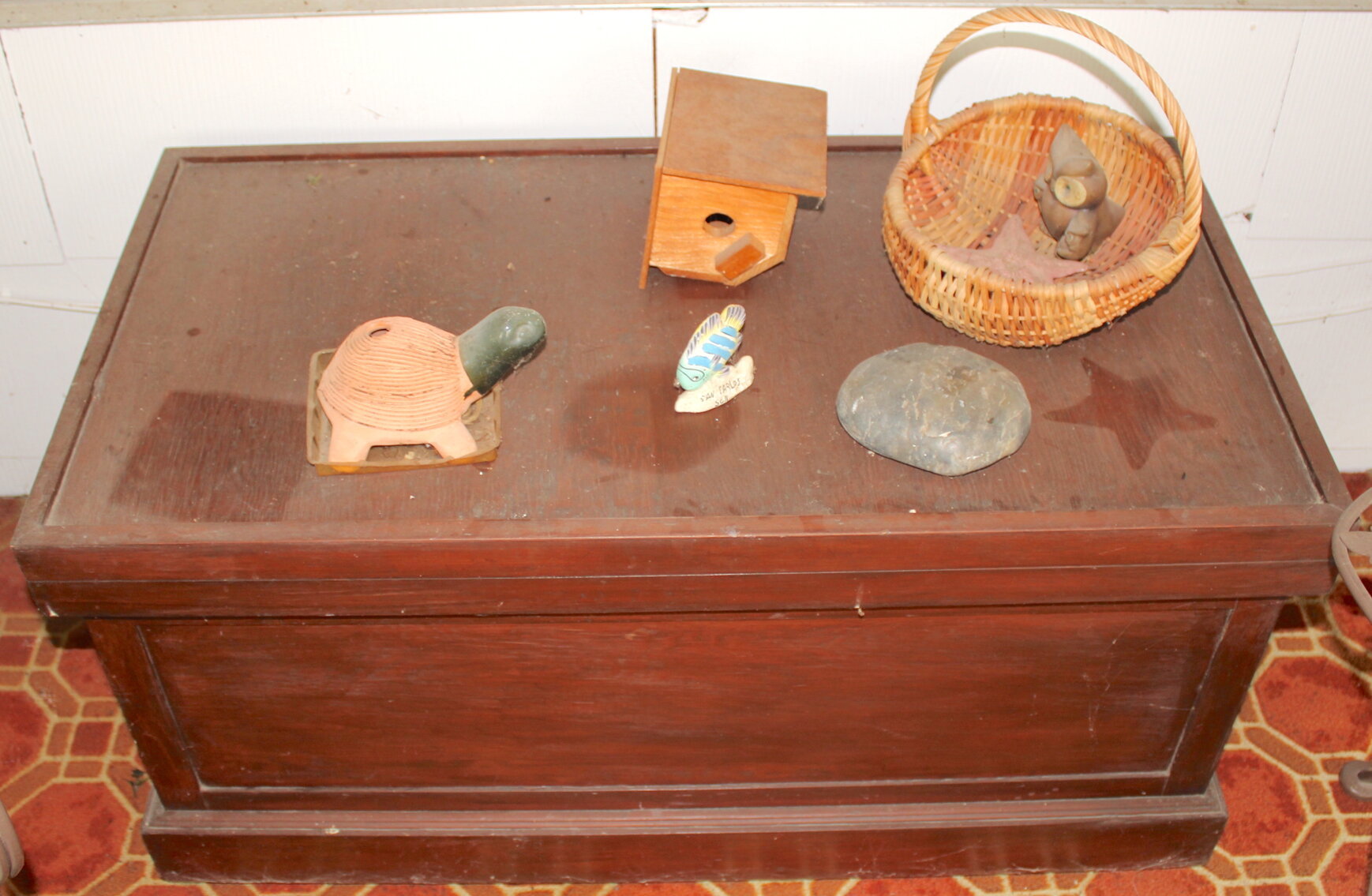 Image for VINTAGE TIME CAPSULE LIVING ESTATE AUCTION