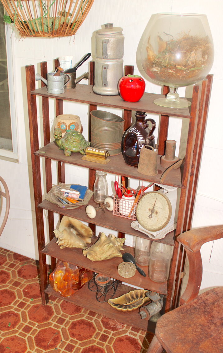 Image for VINTAGE TIME CAPSULE LIVING ESTATE AUCTION